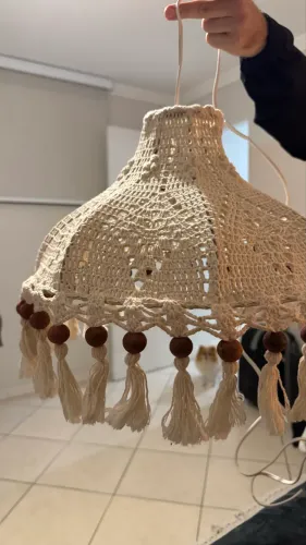 LUMINÁRIA PENDENTE DE CROCHÊ 