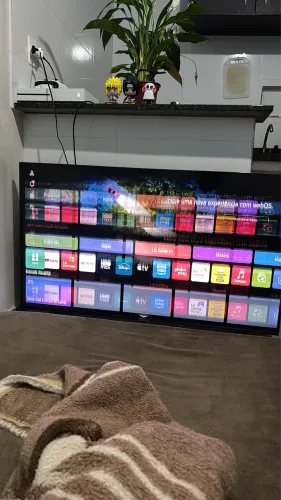Smart TV LG 50? com defeito tela preta 