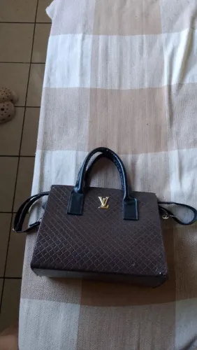 Bolsa tiracolo marrom