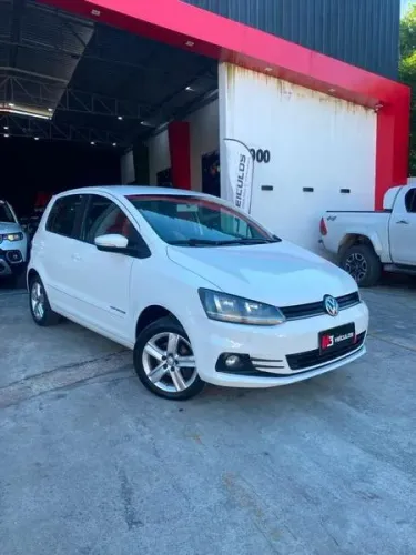 Volkswagen Fox Comfortline 1.6 Flex 8V 5P 2016