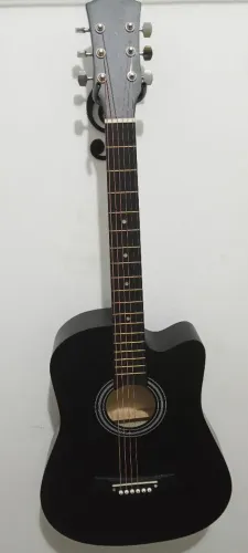 Violão acústico de aço usado