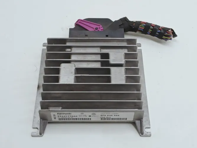 Módulo Amplificador Som Vw Jetta Gli 2.0T 2020 5F0035456