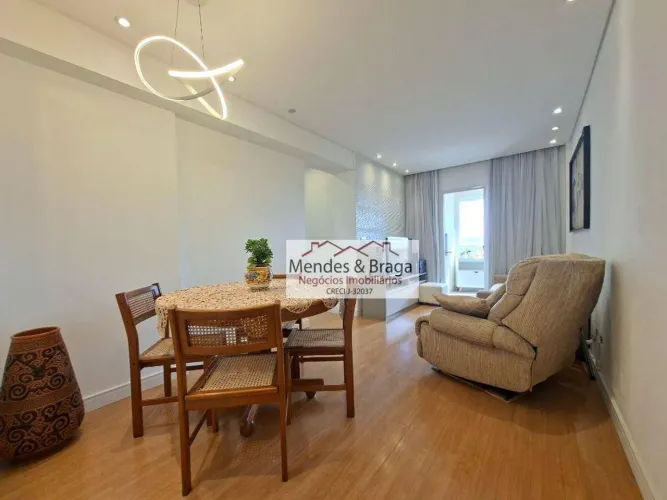 Apartamento com 3 dormitórios para alugar, 75 m² por R$ 4.272,53/mês - Vila Progresso - Gu