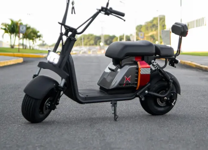 Autopropelido bicicleta elétrica