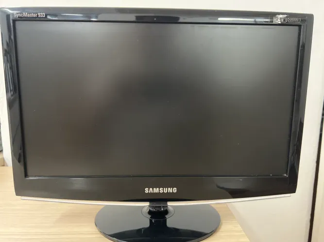 Monitor 18.5 lcd Samsung - VGA