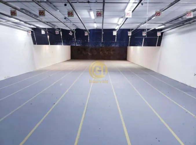 Galpão 600m² ? Escritórios e Vão Livre ? 15 Vagas de Garagem