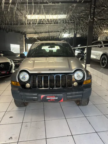Jeep Cherokee Sport 3.7 4X4 V6 12V Aut. 2006