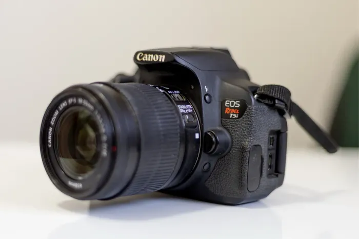 Canon T5i 64k de cliks