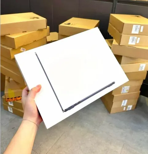Apple MacBook Air (2026) de 13.6 - 16GB RAM /512GB SSD - Chip M5