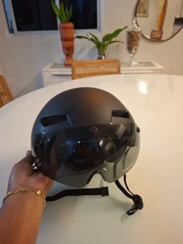 Capacete