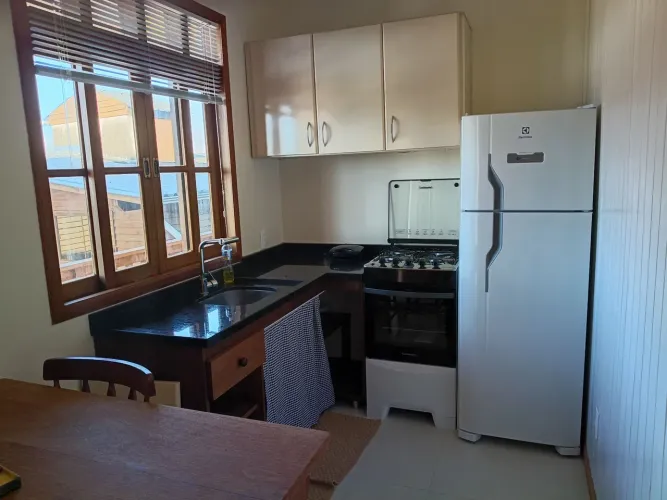 Apartamento na Trindade próx da Academia de Polícia e UFSC