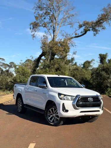 Toyota Hilux CD SRV 4X4 2.8 TDI Diesel Aut. 2021