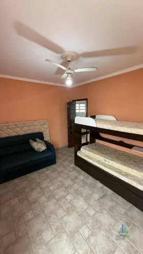 Apt a venda no Canto do Forte de 1 dormt