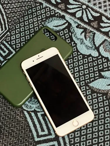 iPhone 8 Plus completo