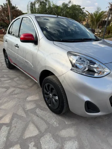 Nissan March S 1.6 16V Flex Fuel 5P 2015