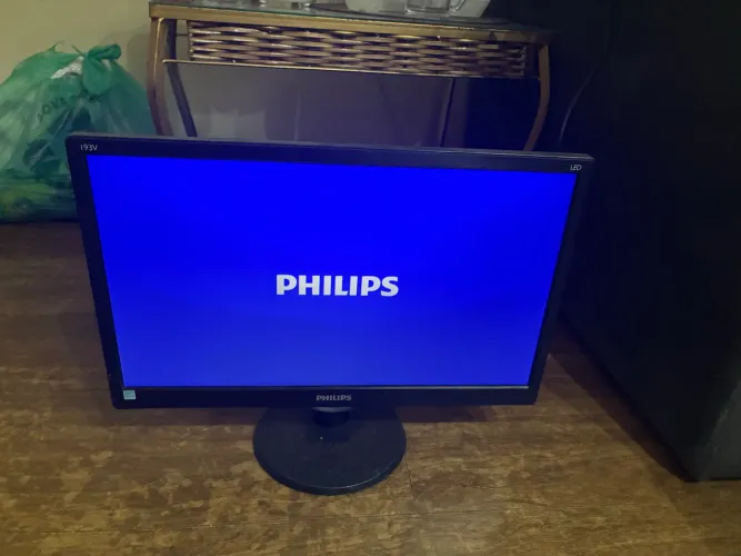 Monitor 19 Philips