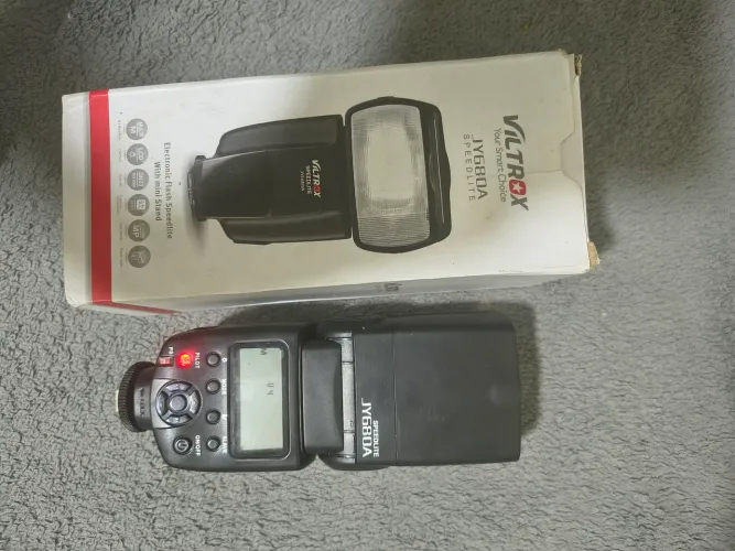 Flash Speedlite Viltrox JY680A Para Câmera Dslr NIKON