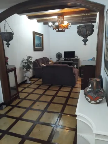 Apartamento temporada em Copacabana no Posto 6. Ótima Localização.