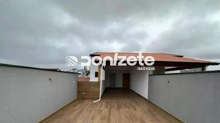 Cobertura com ELEVADOR a venda no Bairro Campestre em Santo André