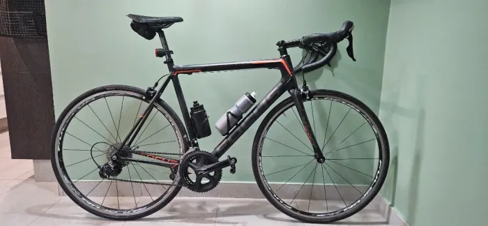 Bicicleta Speed Focus Izalco Max FS