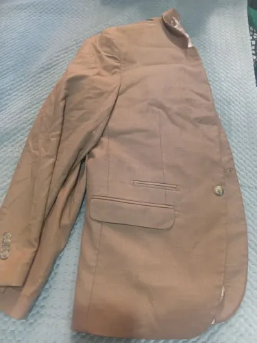 3 blazer tamanho 54 por 100 reais