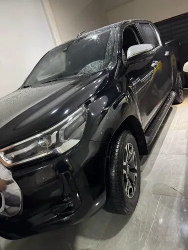Toyota Hilux CD SRX 4X4 2.8 TDI 16V Diesel Aut. 2022