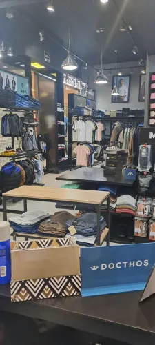 Vendedor, shopping sul