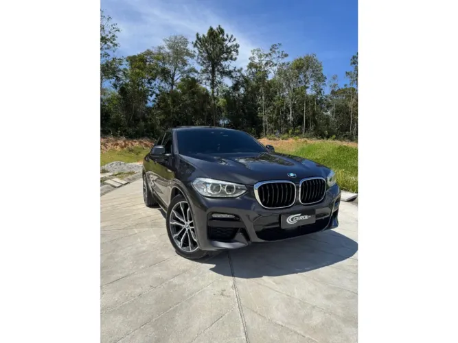 BMW X4 Xdrive 30I M-sport 2.0 TB. 252cv AUT 2020