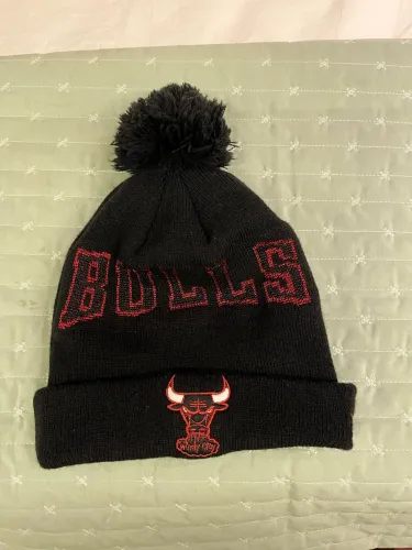 Gorro New Era Chicago Bulls Nba Pompom Preto E Vermelho