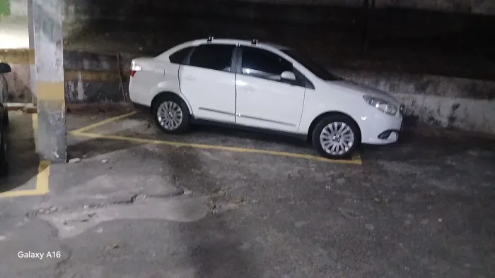 Fiat Grand Siena Essence 1.6 Flex 16V 2015