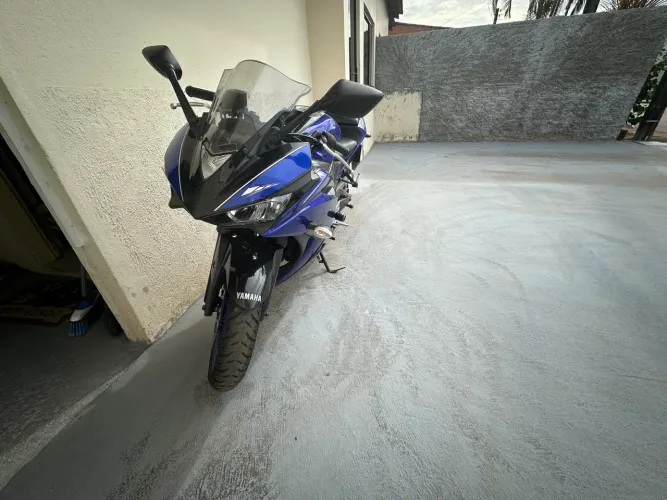 Yamaha R3