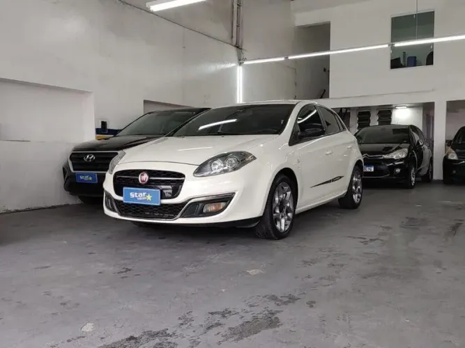 Fiat Bravo Blackmotion 1.8 Dualogic Flex 5P 2016