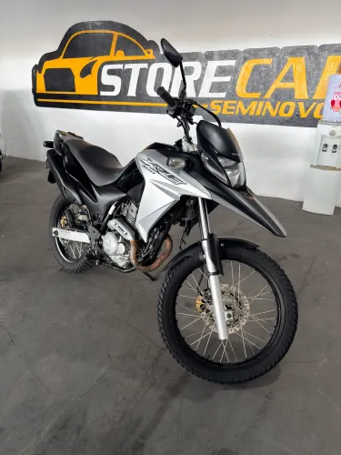 Honda XRE 300 2017 (impecável com apenas 49.000 kms rodados)