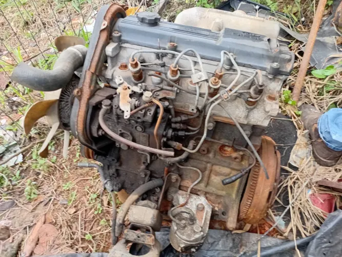 Motor KIA Besta
