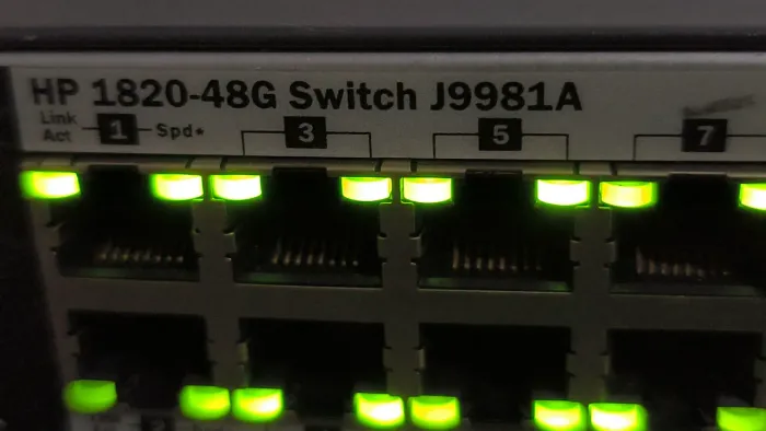 Switch HP Gerenciável 1820-48g J9981a 48 portas Gigabyte.