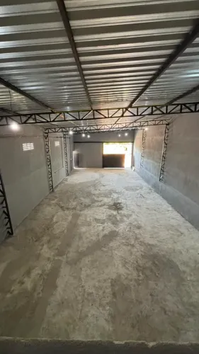 ALUGO GALPÃO NOVO NO NOVO ALEIXO 250 M2