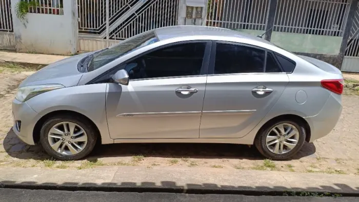 Hyundai HB20S Premium 1.6 Flex 16V Aut. 4P 2015
