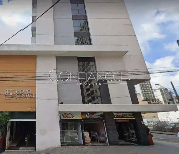 Sala comercial a venda no Centro de Curitiba - PR | Confiancce Imóveis