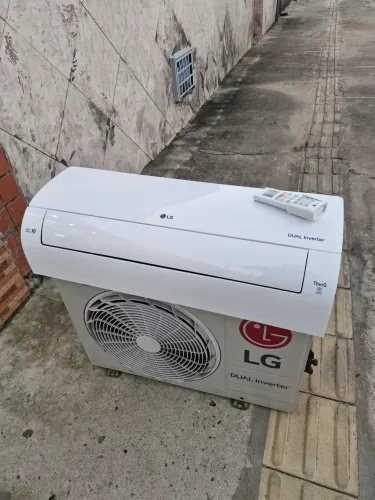 Ar-condicionado split LG DUAL INVERTER 9.000 BTUS