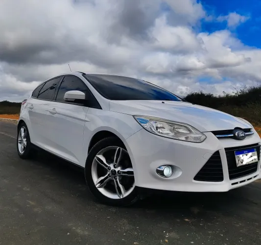 Ford Focus 2.0 16v/se/se Plus Flex 5P Aut. 2015