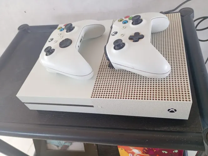 XBOX ONE S
