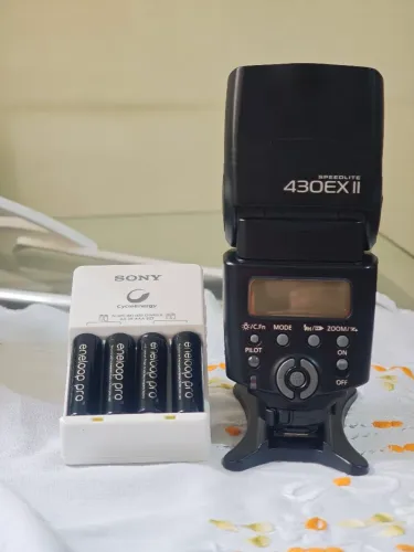 Flash Canon 430EXll em ótimo estado
