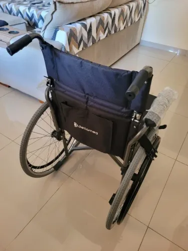 CADEIRA DE RODAS DELLAMED D400 120KG
