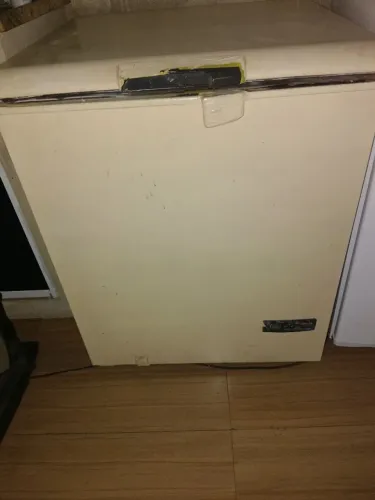 Freezer uma porta
