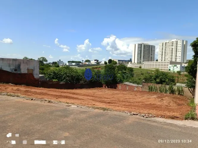 Lotes juntos no Bairro São Carlos 720 metros à venda