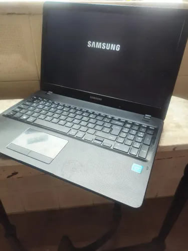 Notebook Samsung bateria boa SSD tudo funcionando