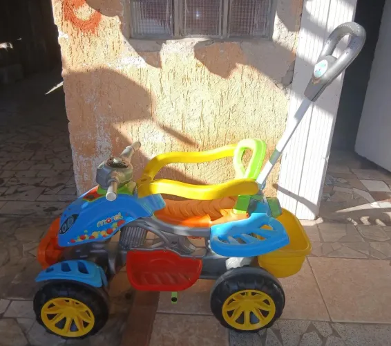 Troco por carrinho de bebe 