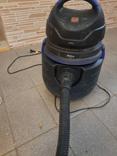 Aspirador de pó e água philco, pouco usado telefone *