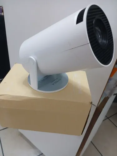 PROJETOR ULTRA HD