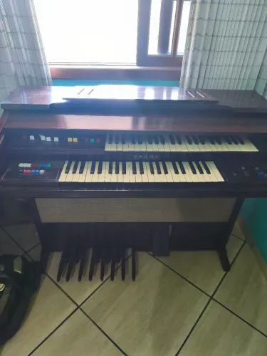 Órgão eletrônico Spark